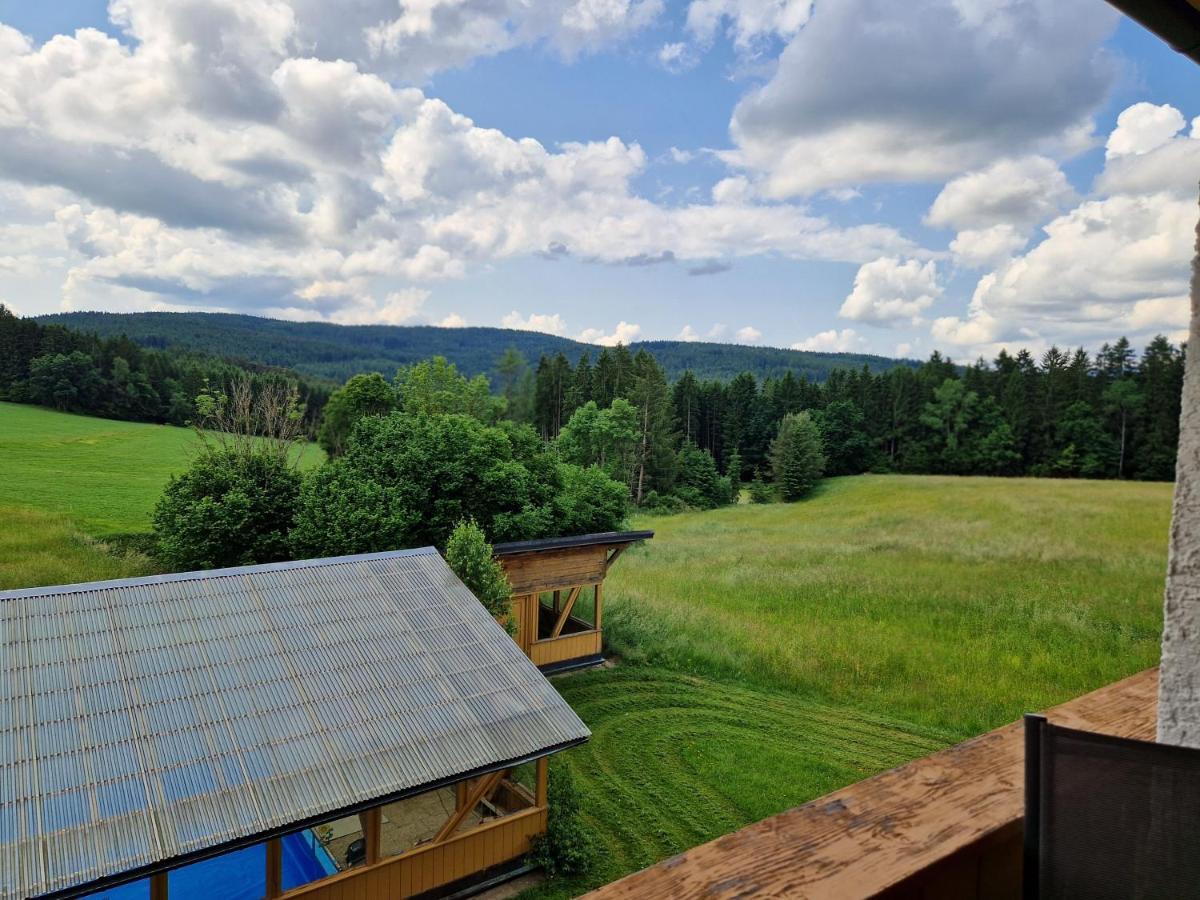 Pension Weghof Mit Gasthaus Böbrach Exteriör bild