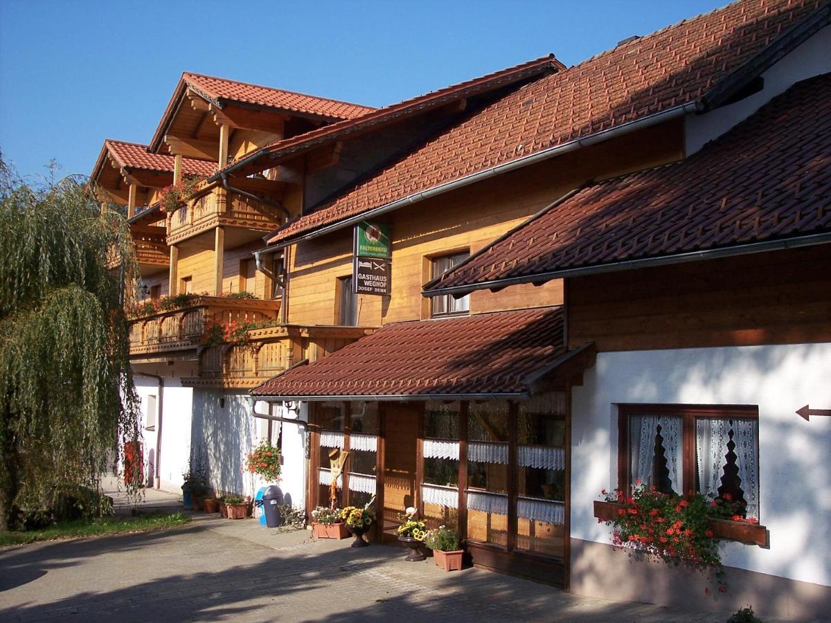 Pension Weghof Mit Gasthaus Böbrach Exteriör bild