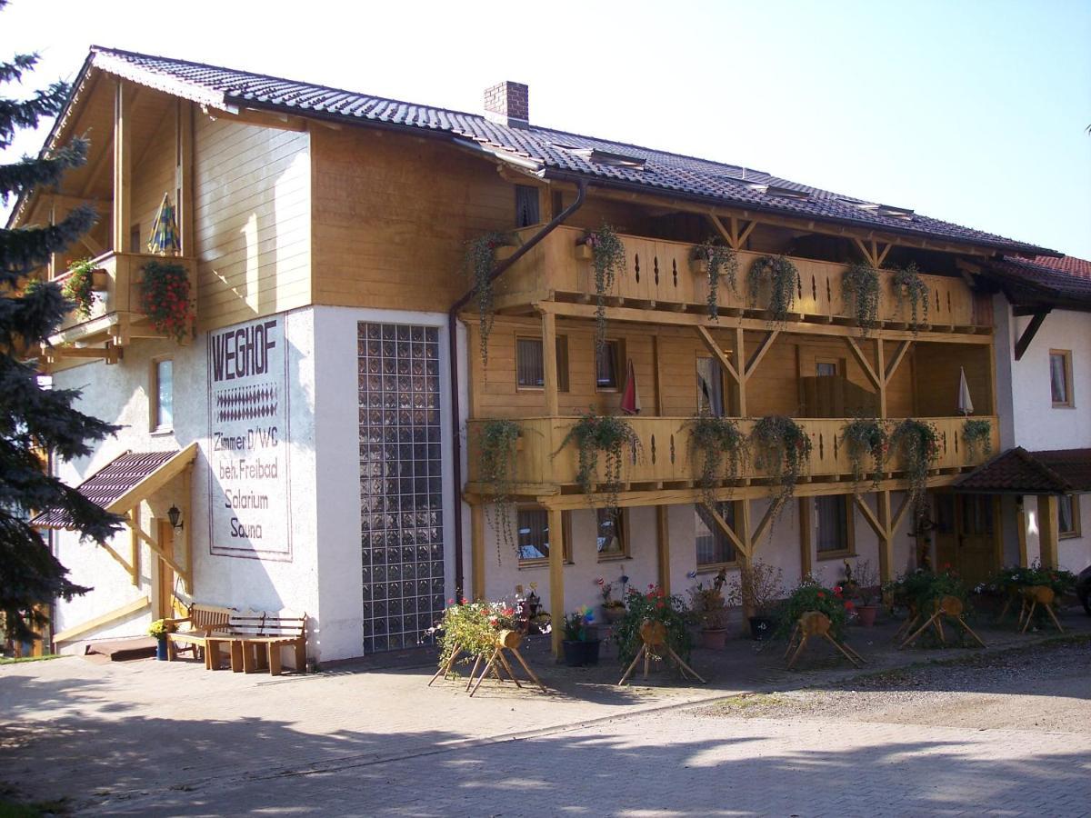 Pension Weghof Mit Gasthaus Böbrach Exteriör bild